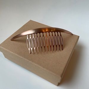 Jen Atkins x Chloe + Isabel Crescent Hair Comb